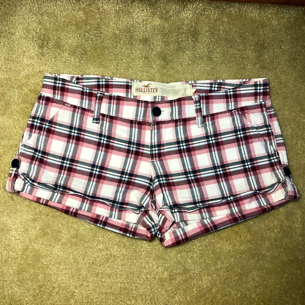 Juniors Hollister plaid shorts